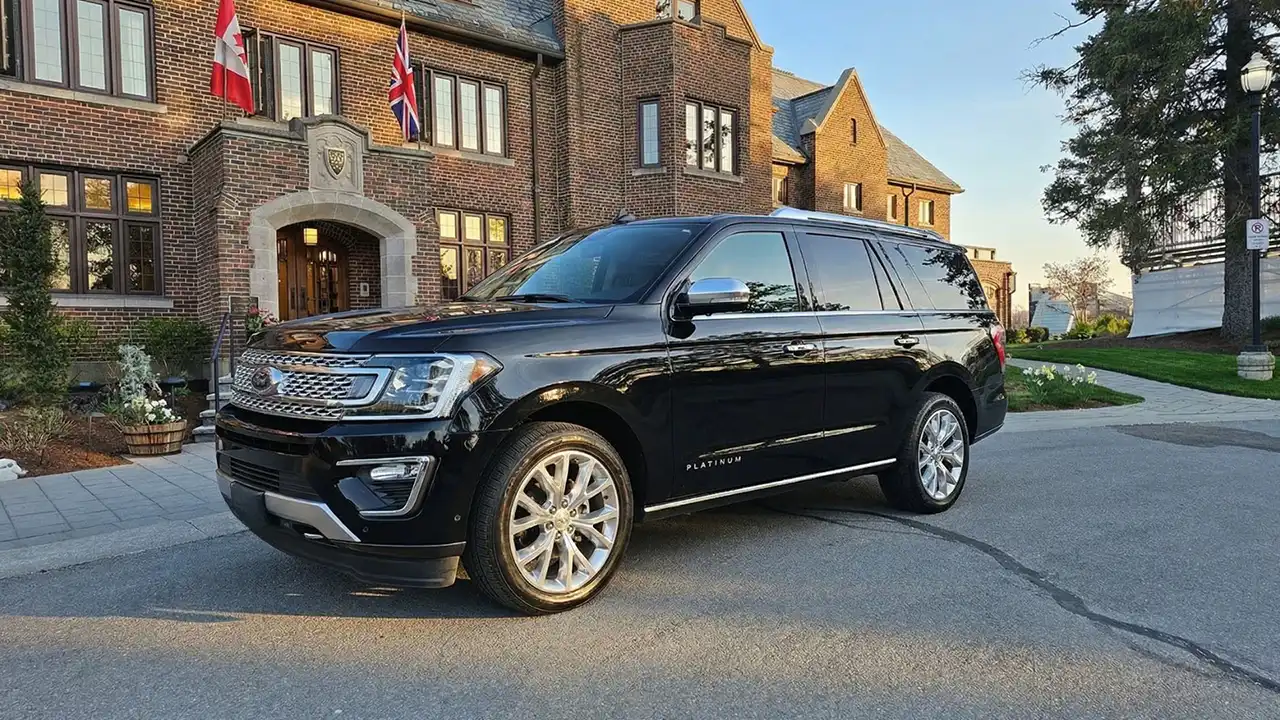 Fleet-6-Passenger-Ford-Expedition