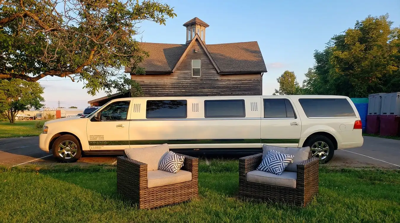 Stretch Limo for Wine Tours