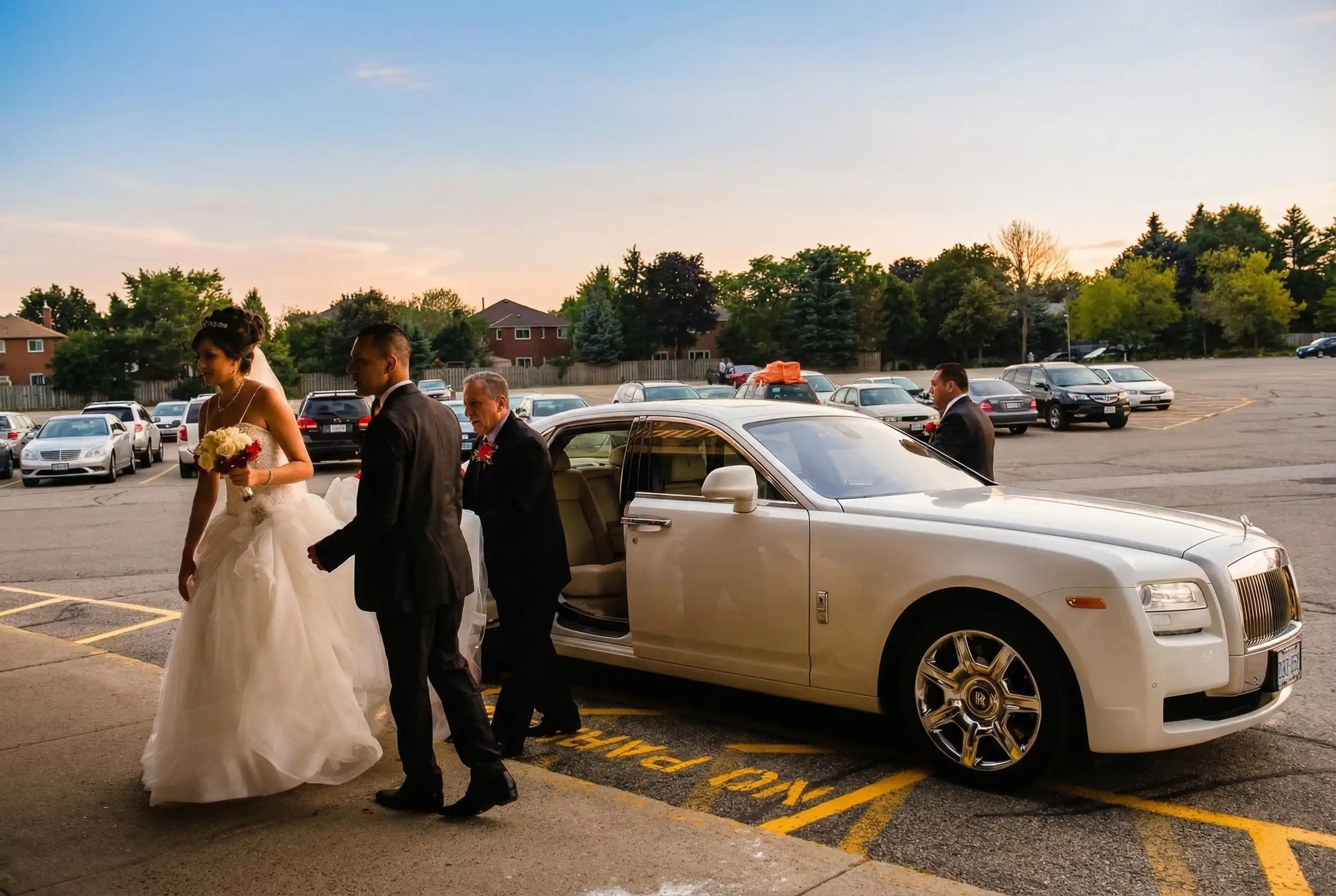 Thumb-8-Wedding-Limo-Service